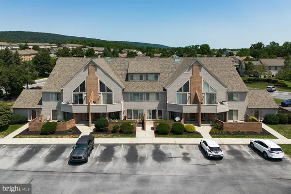 $2,400 | 4603 North Progress Avenue, Harrisburg, PA 17110