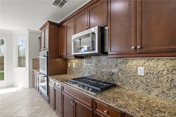 $1,149,990 | 14189 Emmerglen Way, Eastvale, CA 92880