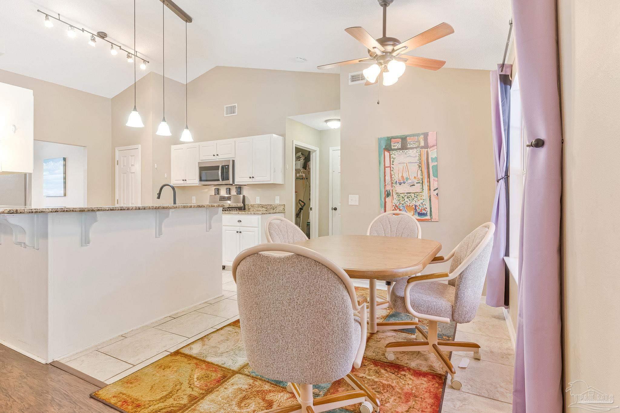7121 Woodside Road Pensacola, FL 32526 - Photo 10 of 69