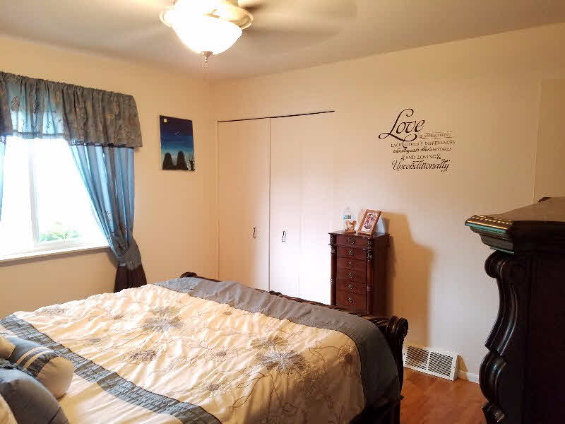 853 Edison Street Zilwaukee, MI 48604 - Photo 5 of 14