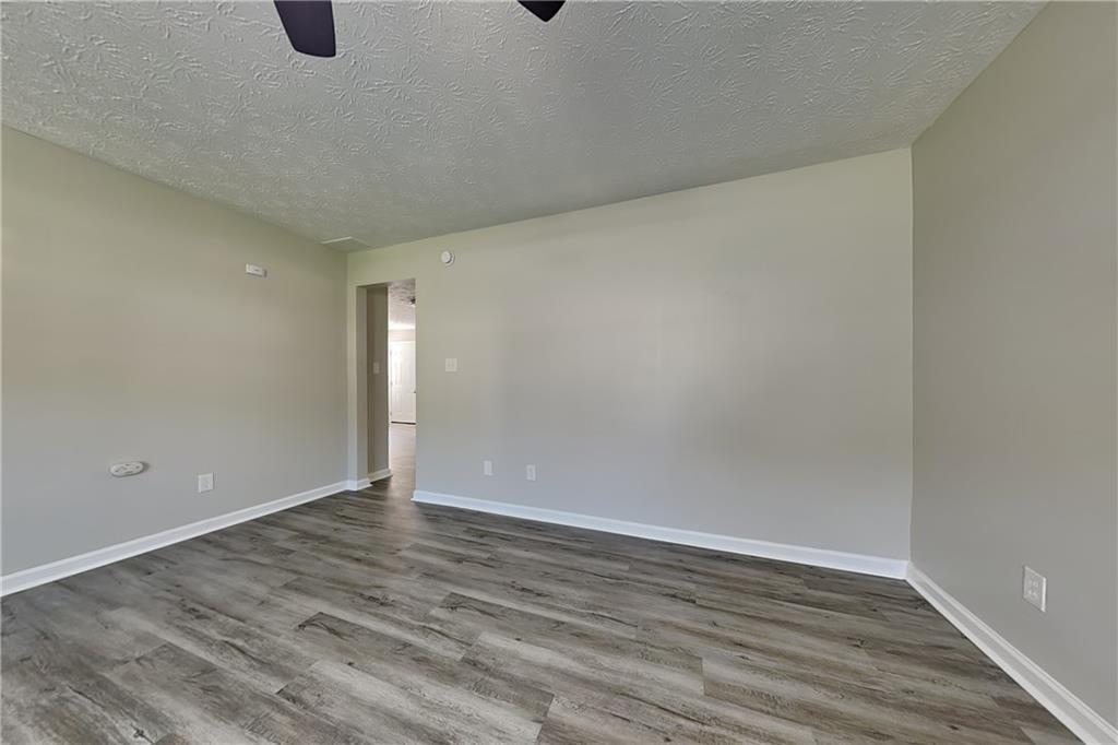 2479 Heatherton Court Dacula, GA 30019 - Photo 3 of 19