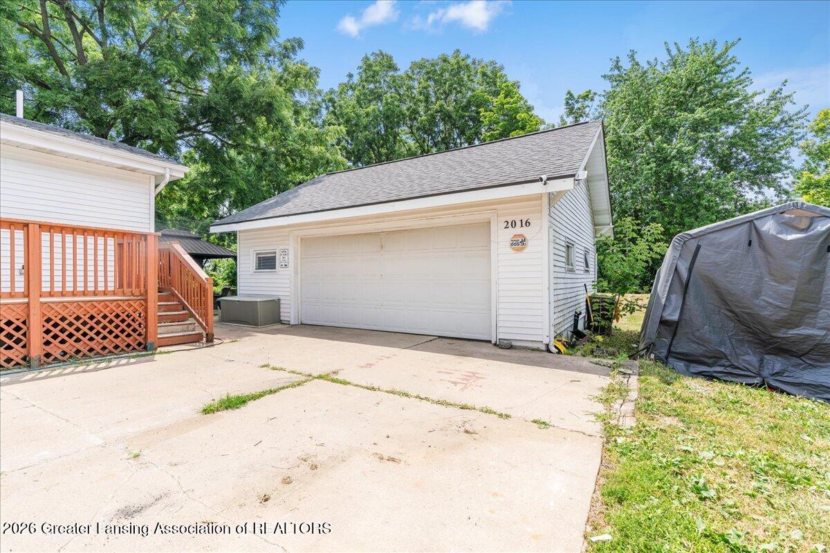 2016 South Aurelius Road Mason, MI 48854 - Photo 7 of 51 28-Media Jett -24