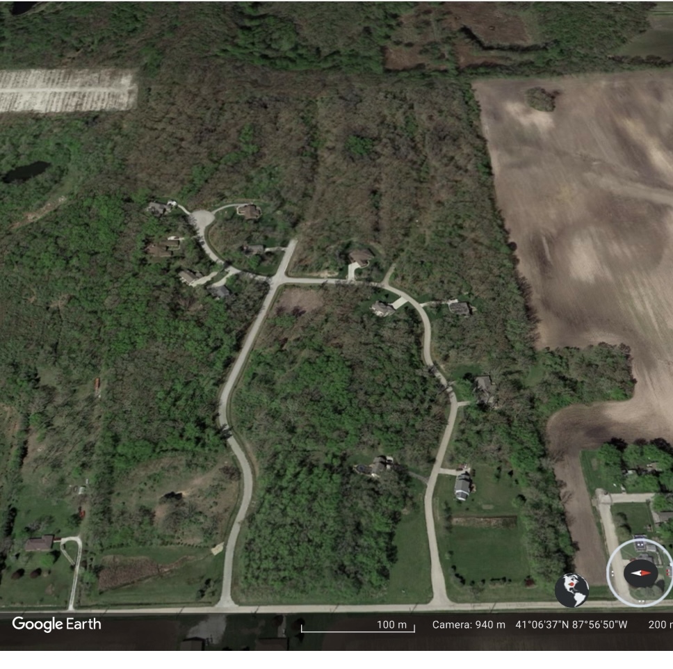 4052 Foxborough Drive Kankakee, IL 60901 - Photo 10 of 10 view of a yard