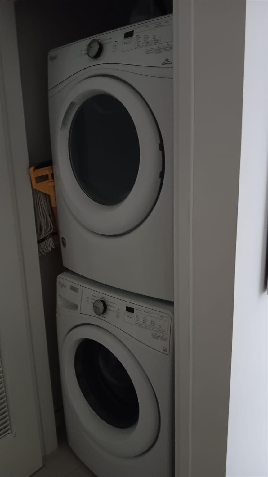 401 North Birch Road, Unit 401 Fort Lauderdale, FL 33304 - Photo 19 of 25 Photo 19