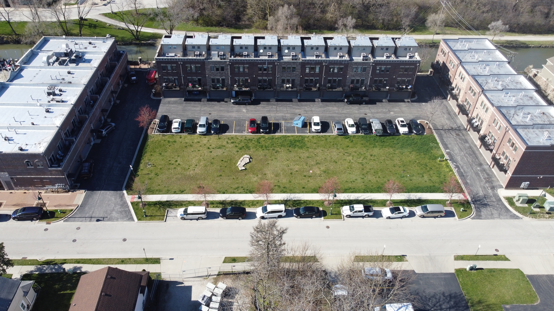 523 Talcott Avenue Lemont, IL 60439 - Photo 2 of 6