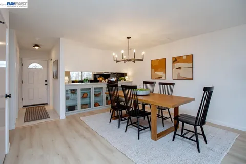 $795,000 | 1160 Marianas Lane, Alameda, CA 94502