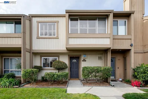 $795,000 | 1160 Marianas Lane, Alameda, CA 94502