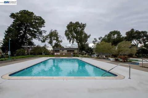 $795,000 | 1160 Marianas Lane, Alameda, CA 94502