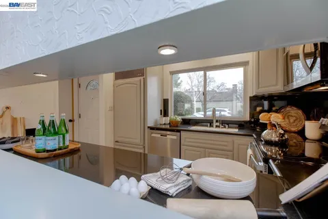 $795,000 | 1160 Marianas Lane, Alameda, CA 94502