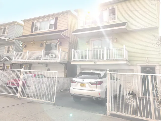$1,999,999 | 391 Manila Avenue, Jersey City, NJ 07302