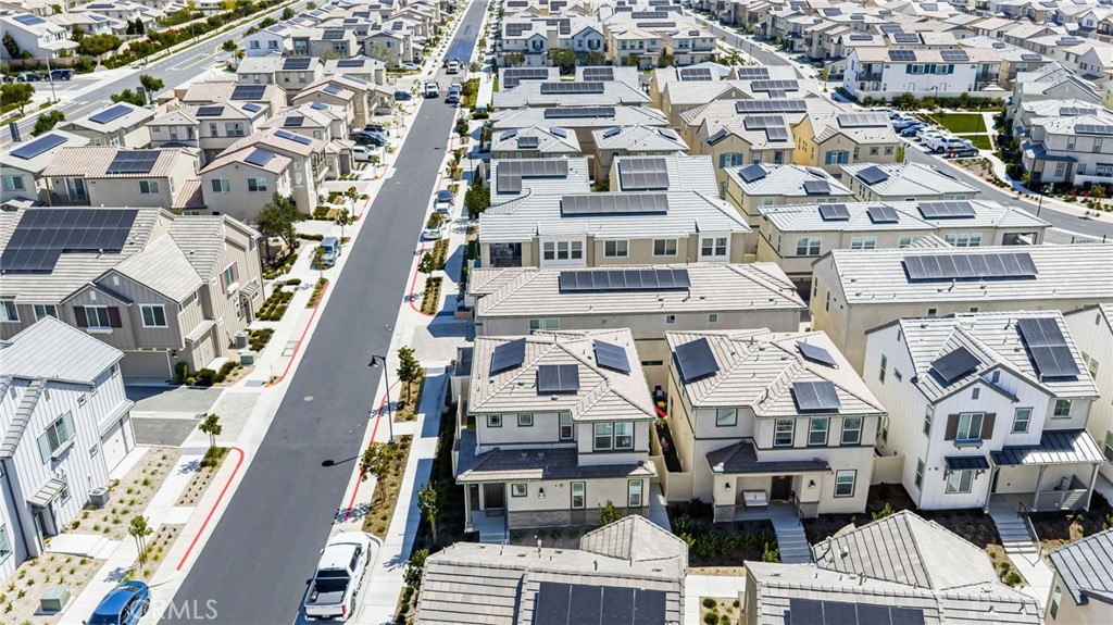 32461 Brunello Way Temecula, CA 92591 - Photo 39 of 46 an aerial view of a large building