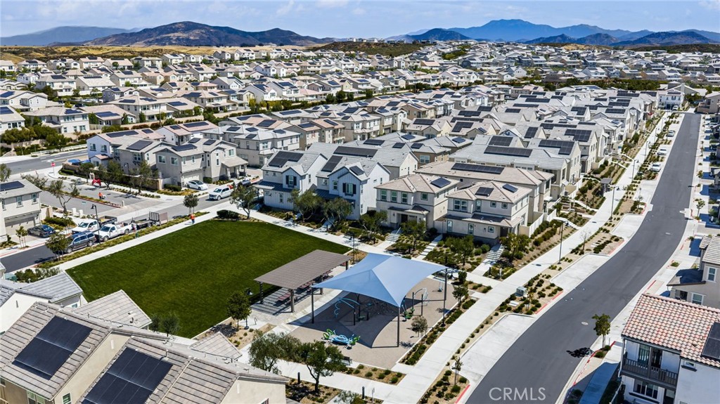 32461 Brunello Way Temecula, CA 92591 - Photo 45 of 46 an aerial view of a residential houses with outdoor space