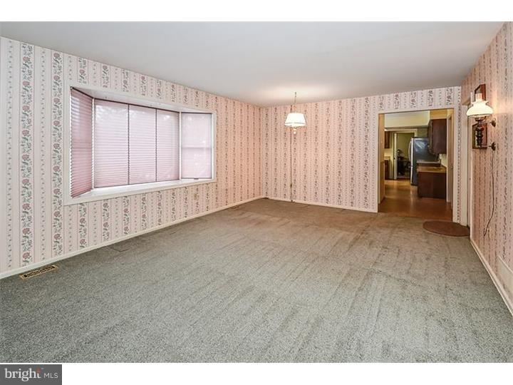 2003 Spring Valley Road Lansdale, PA 19446 - Photo 13 of 25 Family Room