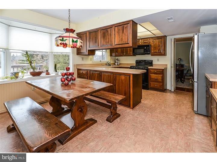 2003 Spring Valley Road Lansdale, PA 19446 - Photo 8 of 25 Kitchen