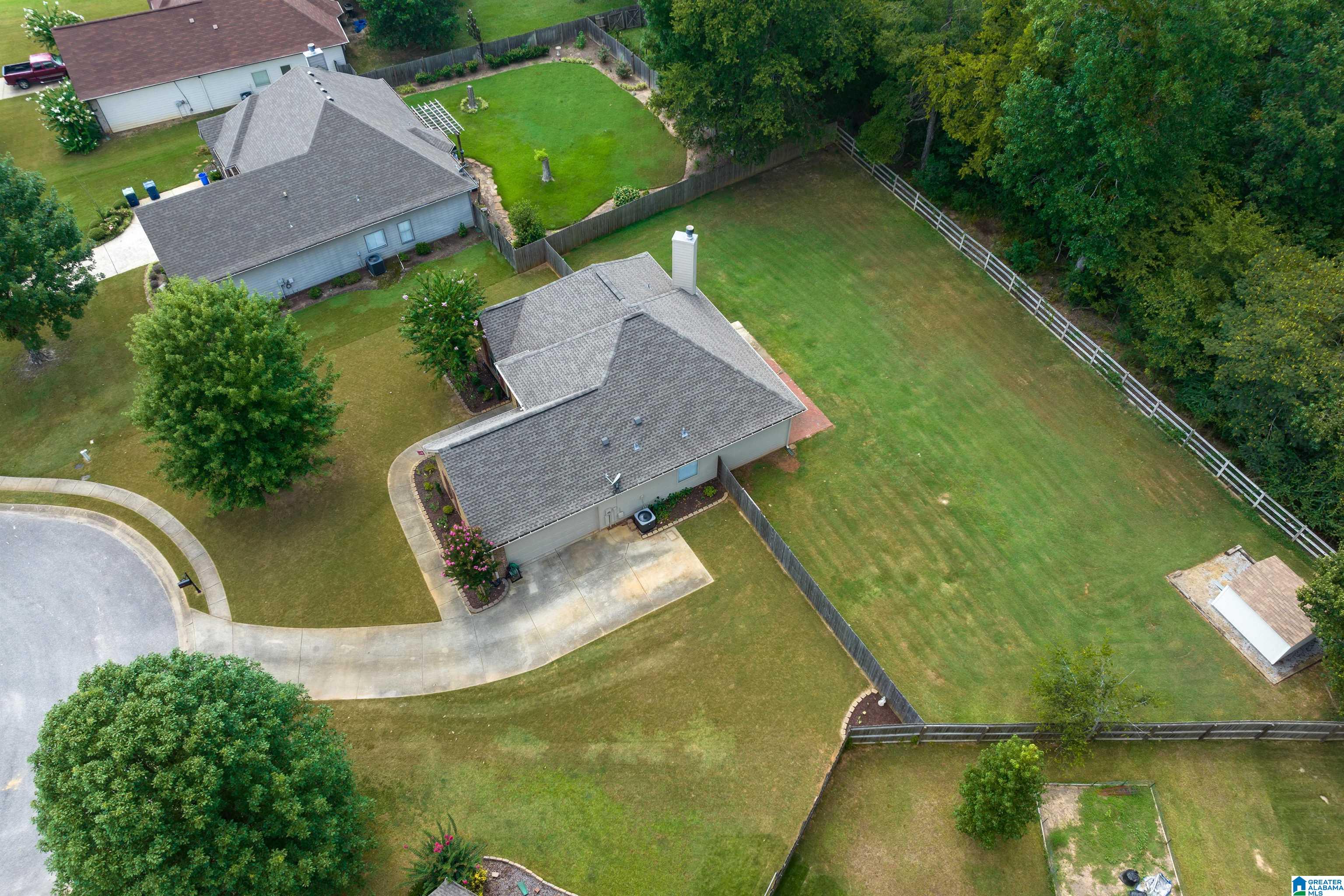 604 Barkley Circle Alabaster, AL 35007 - Photo 27 of 43