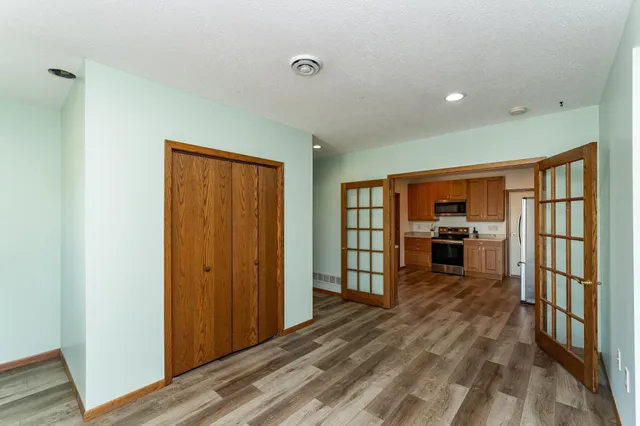 $989,900 | 6005 Salem Road Southwest, Rochester, MN 55902