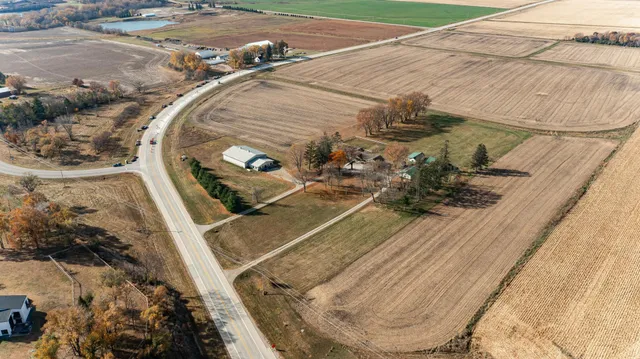 $989,900 | 6005 Salem Road Southwest, Rochester, MN 55902