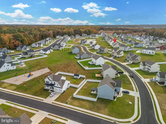 $489,000 | 150 Elm Crest Lane, Felton, DE 19943