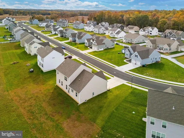 $489,000 | 150 Elm Crest Lane, Felton, DE 19943