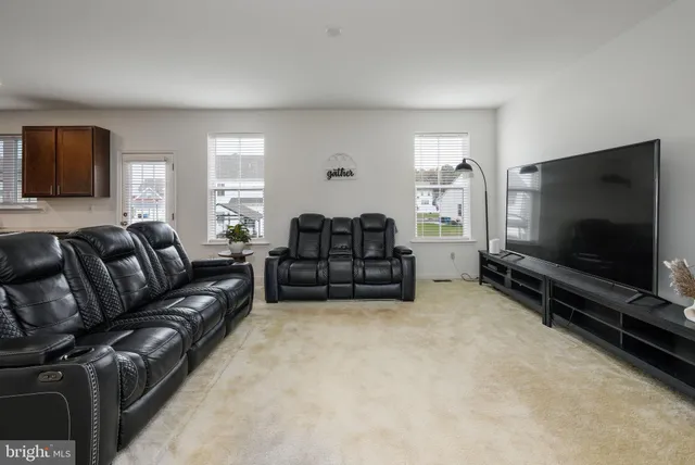 $489,000 | 150 Elm Crest Lane, Felton, DE 19943