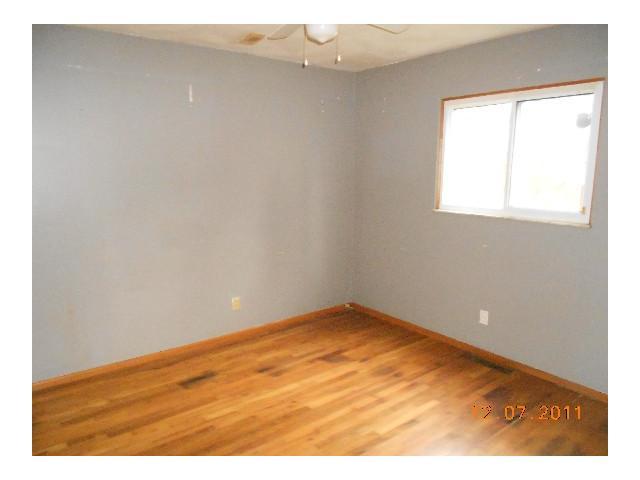 1898 Fleming Road Columbus, OH 43232 - Photo 5 of 9 Gallery Image 5