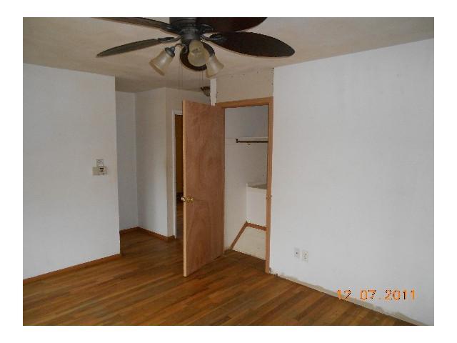 1898 Fleming Road Columbus, OH 43232 - Photo 8 of 9 Gallery Image 8