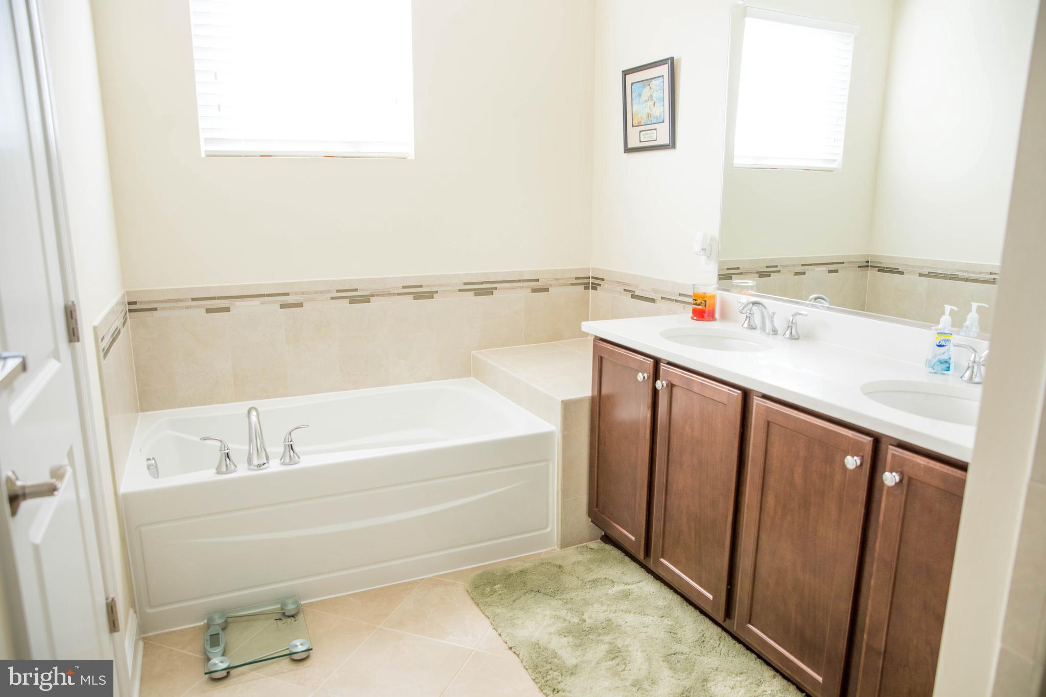 5745 Richards Valley Road Ellicott City, MD 21043 - Photo 11 of 33 Gallery Image 11