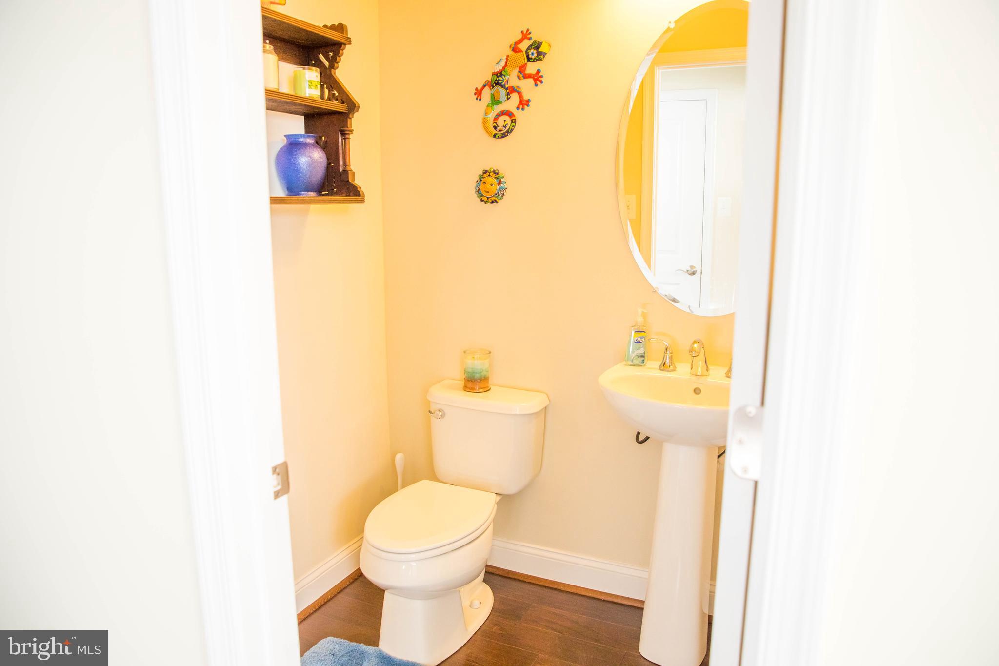 5745 Richards Valley Road Ellicott City, MD 21043 - Photo 6 of 33 Gallery Image 6