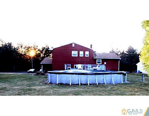 52 Dutch Road East Brunswick, NJ 08816 - Photo 20 of 22 Gallery Image 20