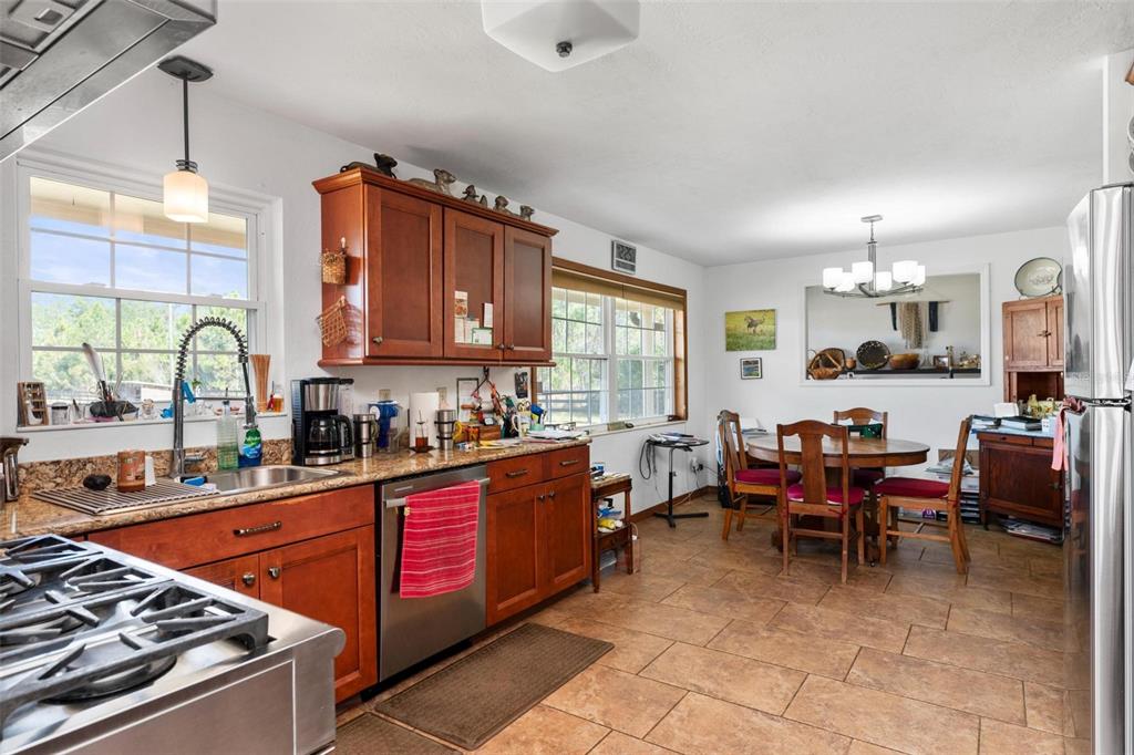 1327 Highway 40 Astor, FL 32102 - Photo 32 of 92