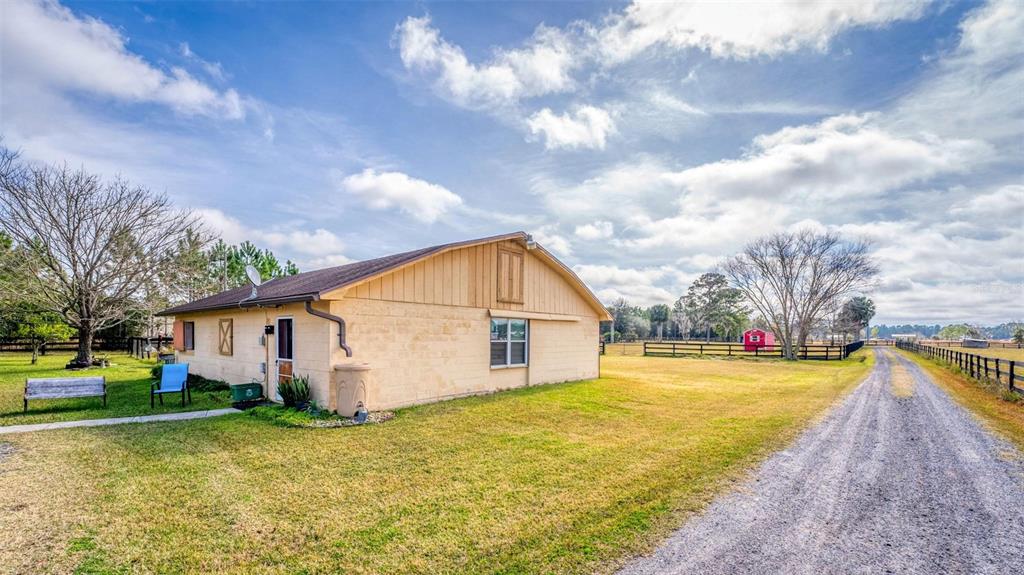 1327 Highway 40 Astor, FL 32102 - Photo 36 of 92