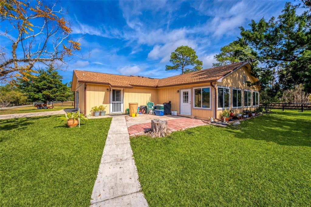 1327 Highway 40 Astor, FL 32102 - Photo 7 of 88
