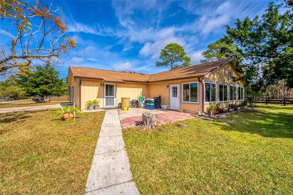 $999,999 | 1327 Highway 40, Astor, FL 32102