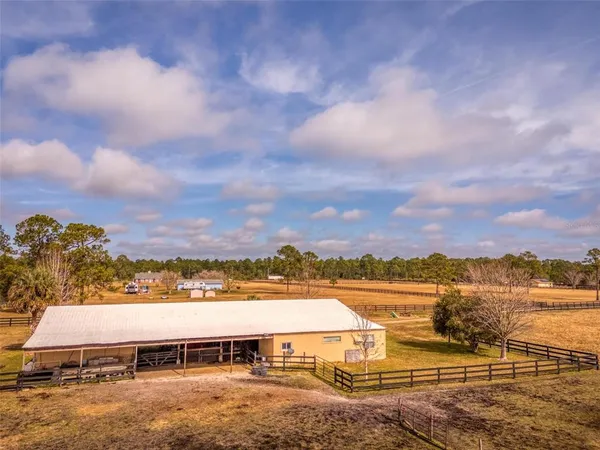 $999,999 | 1327 Highway 40, Astor, FL 32102