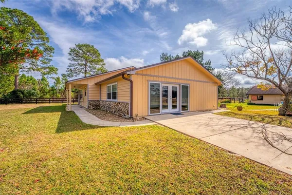 $999,999 | 1327 Highway 40, Astor, FL 32102
