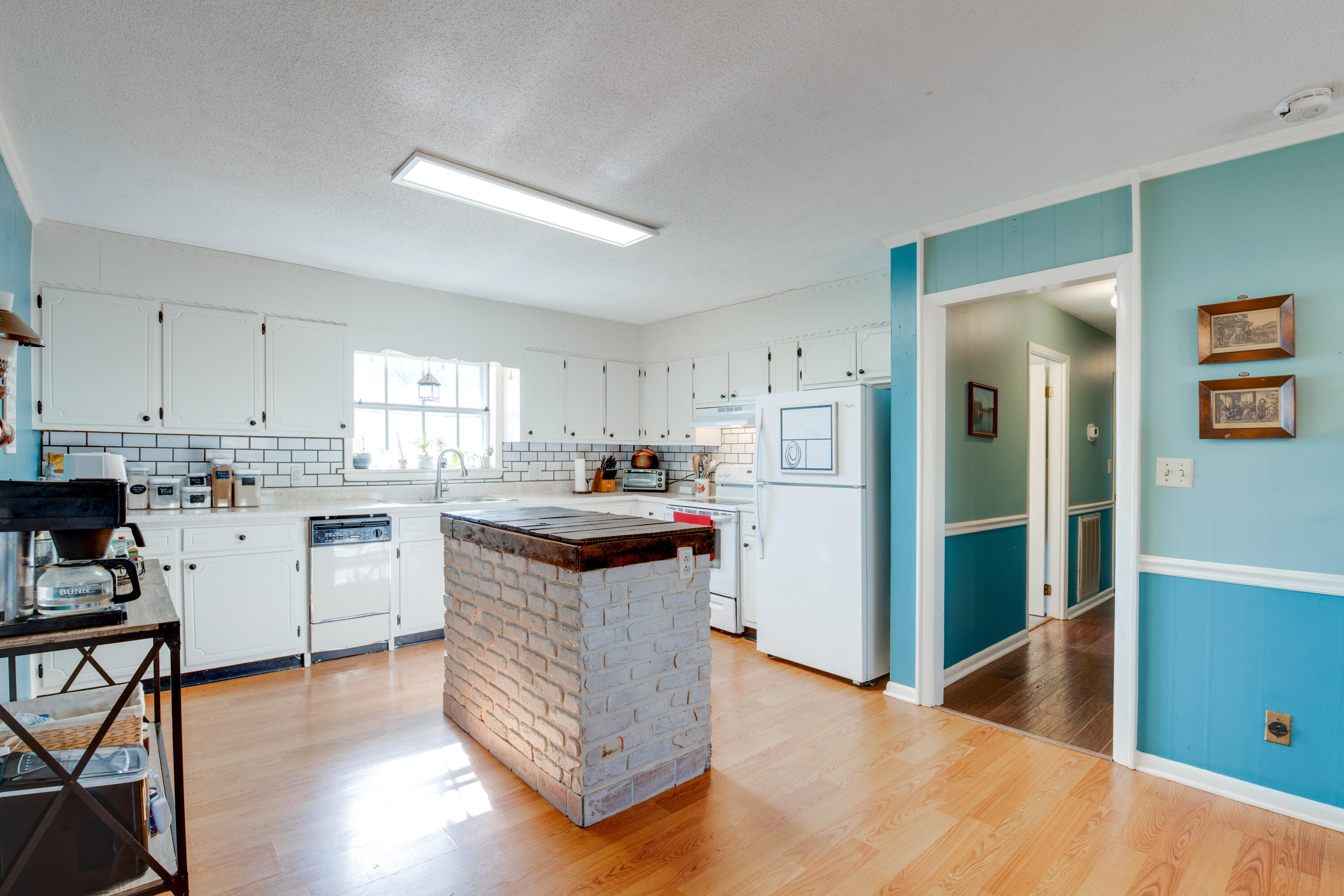 9 Broadway Road Rossville, GA 30741 - Photo 8 of 22 Broad11