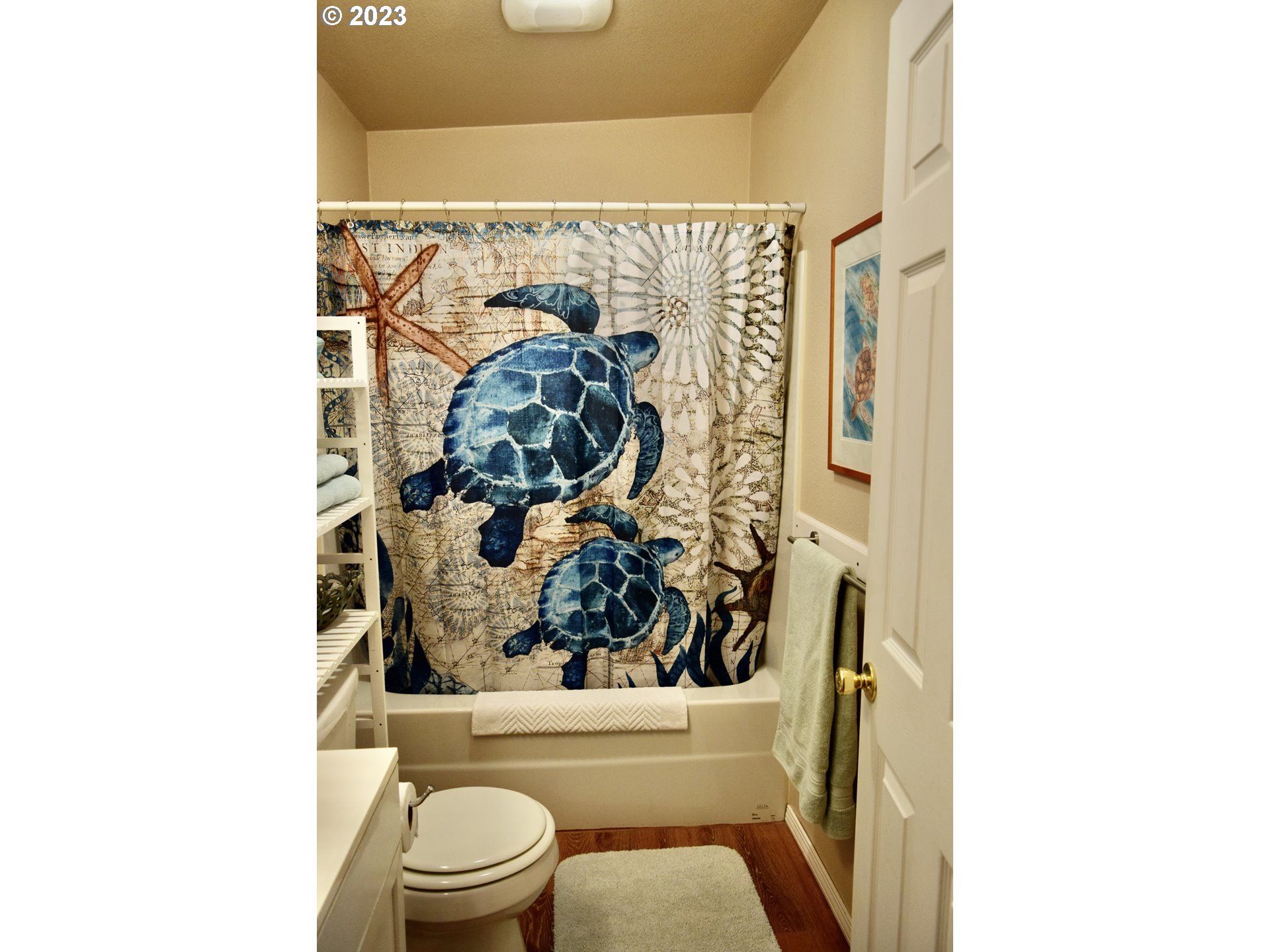33074 Nesika Road Gold Beach, OR 97444 - Photo 37 of 40 a bathroom with a toilet and a tub