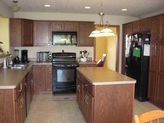 1220 Lake Road Northeast Lancaster, OH 43130 - Photo 4 of 14