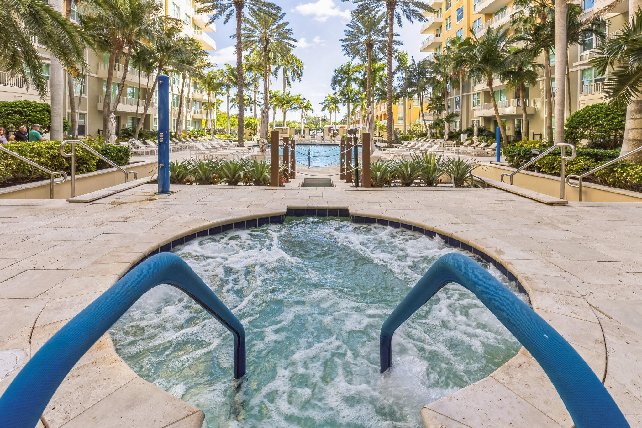 700 East Boynton Beach Boulevard, Unit 511 Boynton Beach, FL 33435 - Photo 22 of 37 a view of a backyard