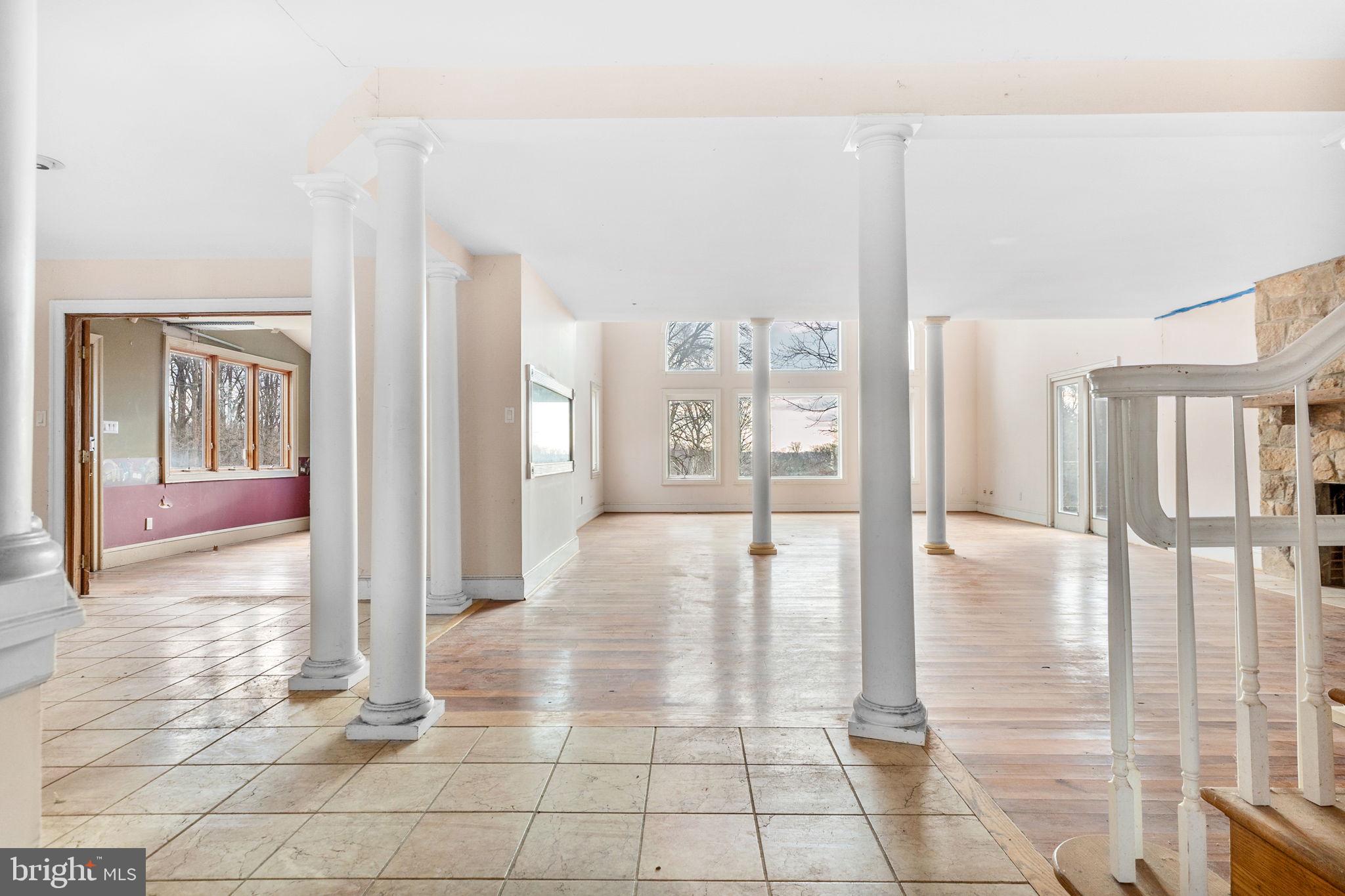 9 Walnut Ridge Road Wilmington, DE 19807 - Photo 16 of 48 a view of a interior of the house