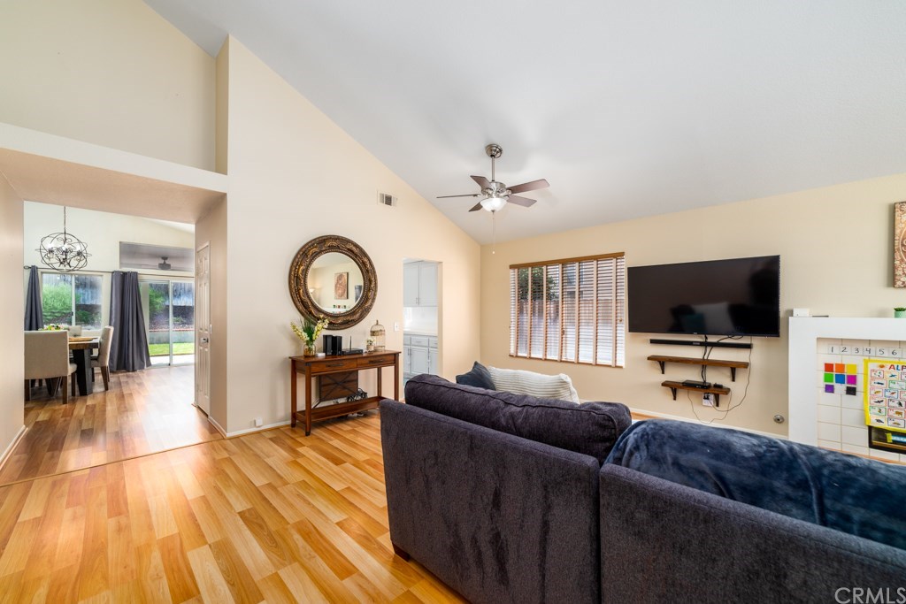 19359 Bridgewater Lane Riverside, CA 92508 - Photo 14 of 39