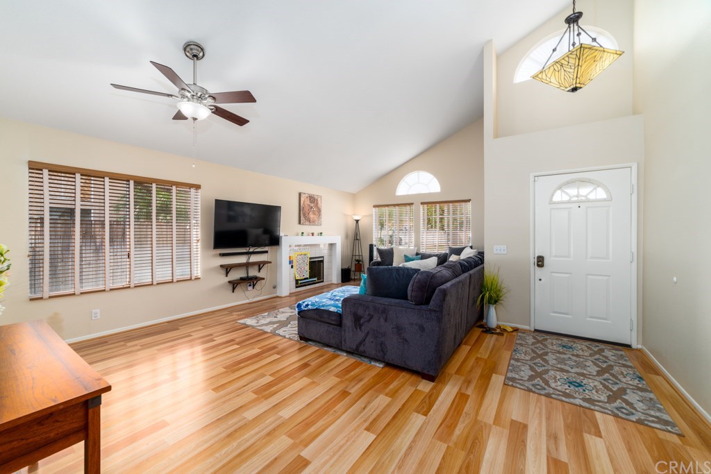 19359 Bridgewater Lane Riverside, CA 92508 - Photo 10 of 39