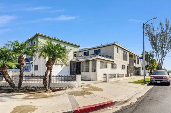 $2,350 | 20526 South Western Avenue, Torrance, CA 90501