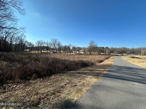 $100,000 | 4889 Austin Road, Nesbit, MS 38651