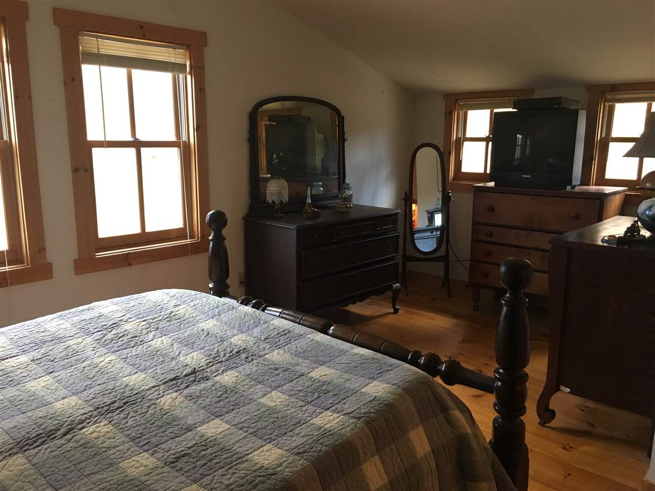 2409 Nebraska Valley Road Stowe, VT 05672 - Photo 20 of 24 Gallery Image 20