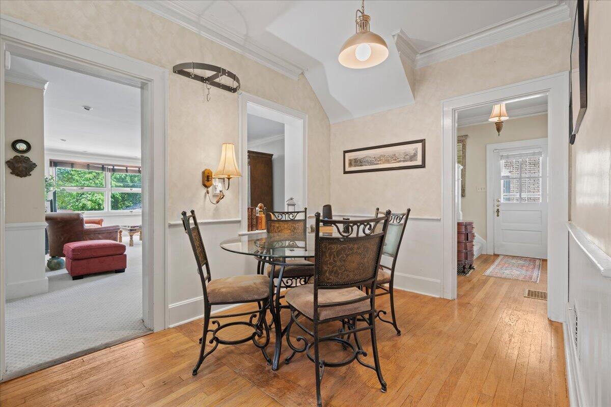 327 Ridgeway Road Lexington, KY 40502 - Photo 17 of 42 16-DSC02898