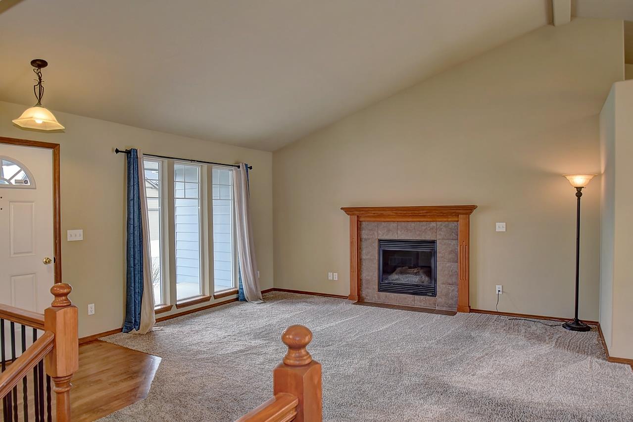 706 East Cooper Lane Colbert, WA 99005 - Photo 4 of 20 Gallery Image 4