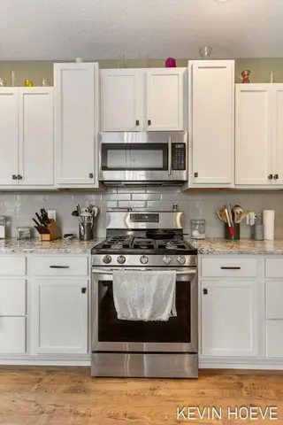 $565,999 | 9355 Windward Drive, West Olive, MI 49460