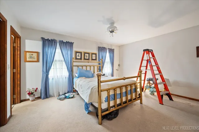 $415,000 | 2350 Tanglewood Court, Aurora, IL 60506