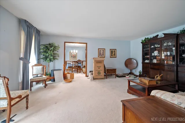 $415,000 | 2350 Tanglewood Court, Aurora, IL 60506
